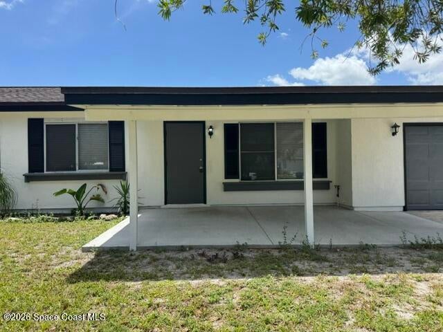 425 Tewksbury Ln NE