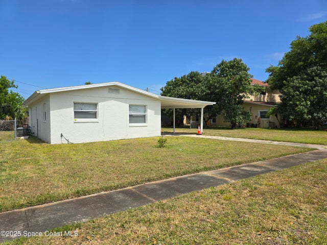3818 Kennedy Cir