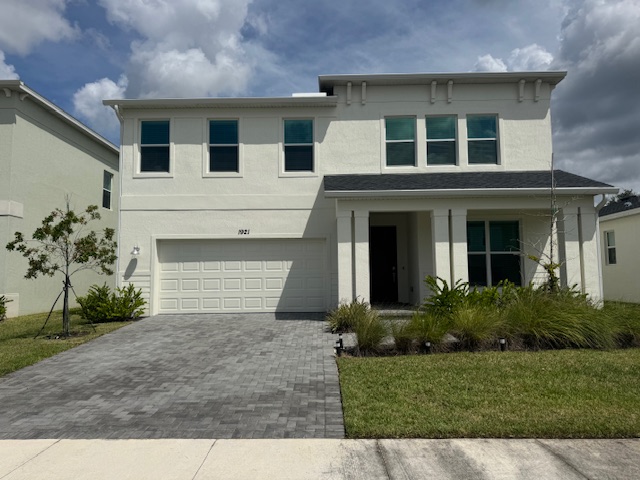 1921 Marigold Trail NW