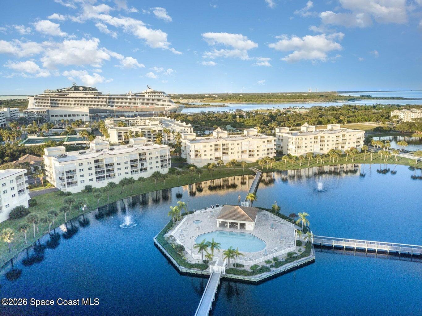 8951 Lake Drive 303 - 303