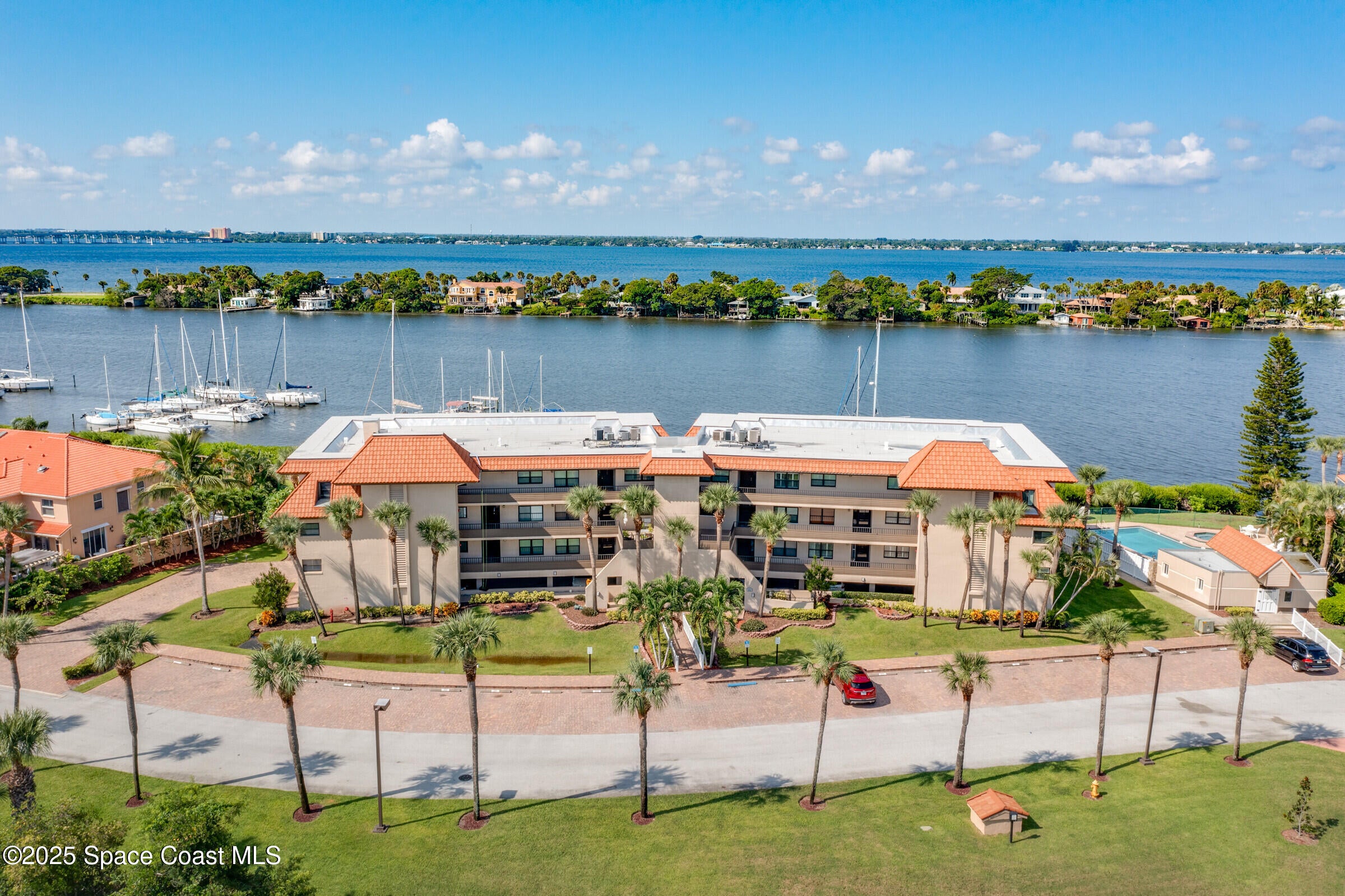 18 Marina Isles Boulevard, 203 - 203