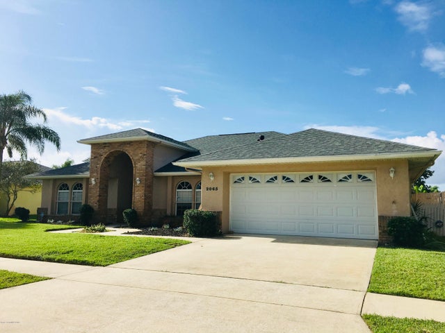 2065 Thistle Dr
