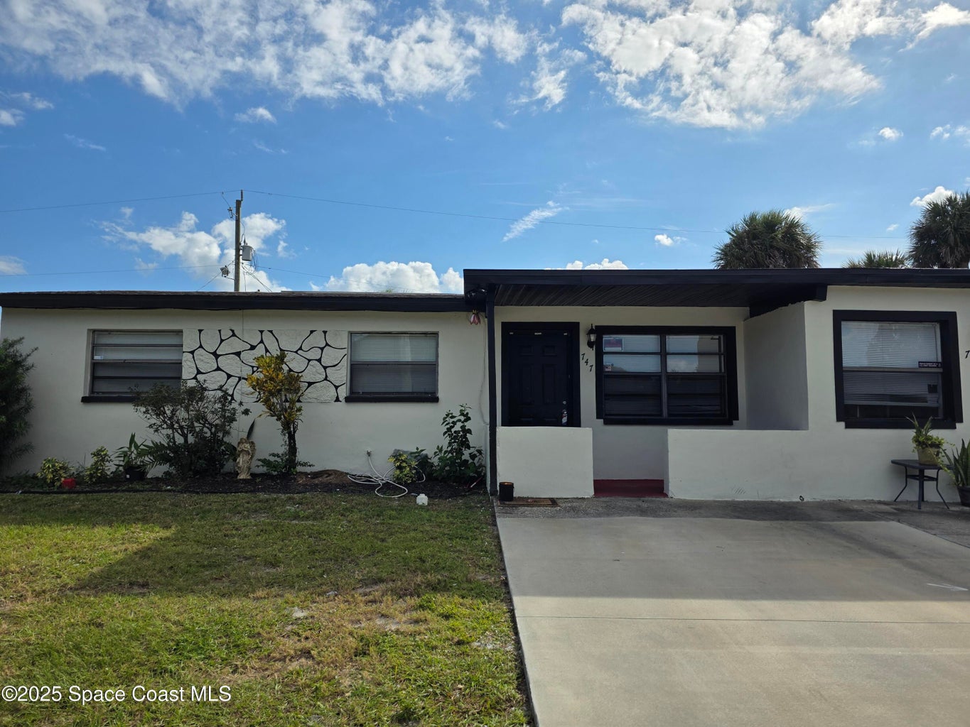 747 East University Boulevard