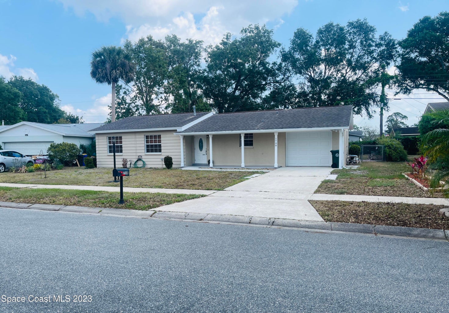 1708 Fenway Circle