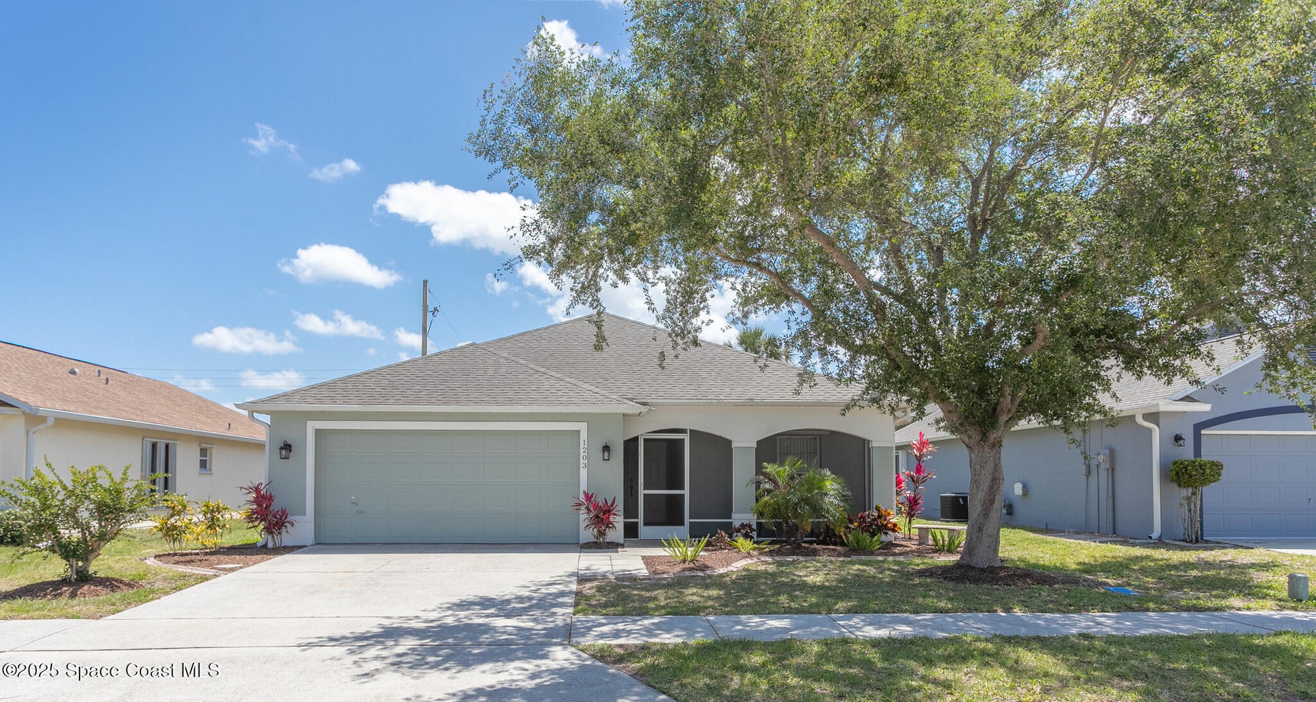 1203 Creek Side Circle